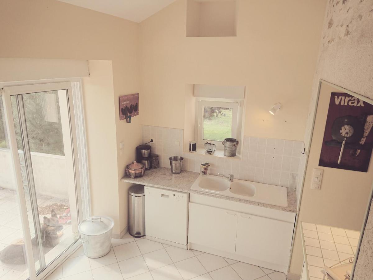 Chambre aux portes de Laval Entrammes Extérieur photo